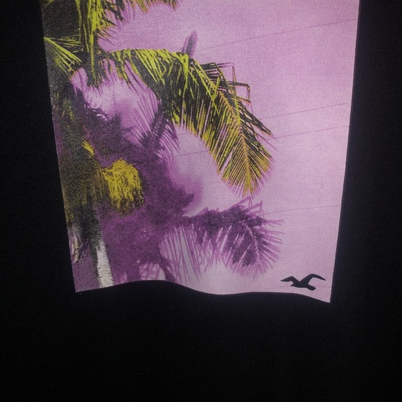 Hollister long sleeve shirt - Picture 2 of 4